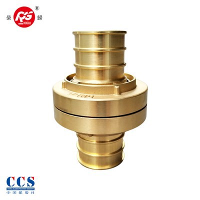 Acoplamiento de manguera contra incendios marinos